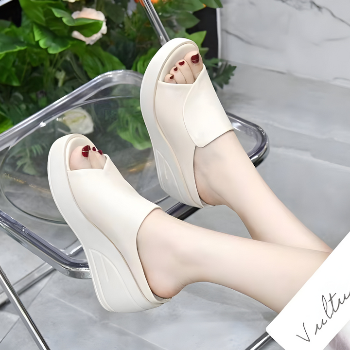 Xanthe – Orthopedic Sandals