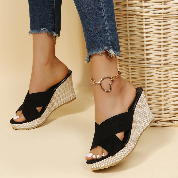 Carla – Relaxed Wedge Sandals
